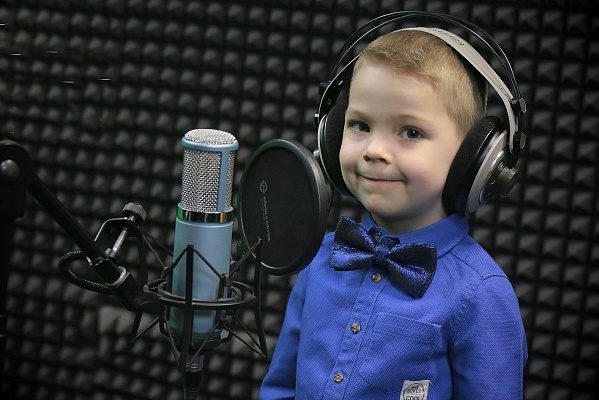 Индивидуальные занятия вокалом в Екатеринбурге. Ultra Подарки. Купить сертификат на индивидуальные занятия вокалом в Екатеринбурге и уроки обучения вокалу.  Сервис UltraPodarki.ru 8 800 505 95 30. Индивидуальные занятия вокалом, занятия вокалом в Екатеринбурге, обучение вокалу Екатеринбург, уроки вокала Екатеринбург, школа вокала Екатеринбург, занятие вокалом для детей, занятия вокалом, обучение вокалу, уроки вокала, школа вокала, уроки вокала обучение, вокальные уроки, индивидуальные занятия вокалом Екатеринбург