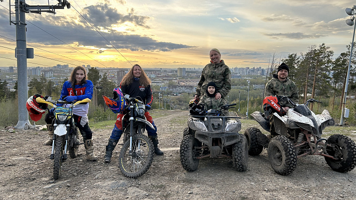 Катание на мотоцикле в Екатеринбурге. ULTRA ПОДАРКИ. Купить катание на мотоцикле в Екатеринбурге. Попробовав езду на мотоциклах, вы получите порцию адреналина и невероятные эмоции. Сервис: UltraPodarki.ru 8 800 505 95 30.. Катание на мотоцикле в Екатеринбурге, прокат мотоциклов Екатеринбург, катание на мотоциклах, прокат мотоцикла, езда на мотоцикле Екатеринбург, езда на мотоцикле, мотопрогулка Екатеринбург, мотопрогулка
