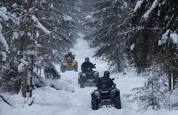 Прокат квадроциклов в Екатеринбурге. Сервис Ultra Подарки. Подарочный сертификат на прокат квадроциклов в Екатеринбурге. Закажите прокат квадроциклов недорого и наслаждайтесь активным отдыхом с друзьями. Выбирайте живописные маршруты для езды на квадроциклах. Сервис UltraPodarki.ru 8800-505-9530. Прокат квадроциклов, Прокат квадроциклов, езда на квадроцикле, прокат квадроциклов Екатеринбург, прокат квадроциклов Екатеринбург, Прокат квадроциклов зимой, Прокат квадроциклов летом, Сертификат на прокат квадроциклов 
