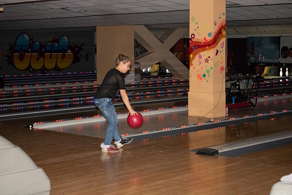Игра в боулинг в Екатеринбурге.Ultra Подарки. Игра в боулинг в Екатеринбурге. Сервис: UltraPodarki.ru 8 800 505 95 30. Игра в боулинг, игра в боулинг Екатеринбург, боулинг Екатеринбург, купить боулинг Екатеринбург, играть в боулинг, играть в боулинг Екатеринбург