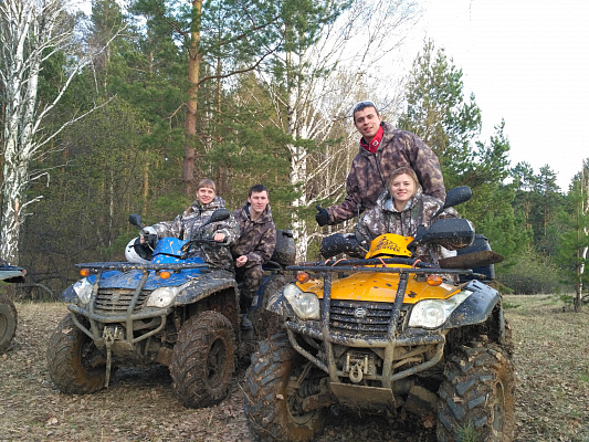 Прокат квадроциклов в Екатеринбурге. Сервис Ultra Подарки. Подарочный сертификат на прокат квадроциклов в Екатеринбурге. Закажите прокат квадроциклов недорого и наслаждайтесь активным отдыхом с друзьями. Выбирайте живописные маршруты для езды на квадроциклах. Сервис UltraPodarki.ru 8800-505-9530. Прокат квадроциклов, Прокат квадроциклов, езда на квадроцикле, прокат квадроциклов Екатеринбург, прокат квадроциклов Екатеринбург, Прокат квадроциклов зимой, Прокат квадроциклов летом, Сертификат на прокат квадроциклов 
