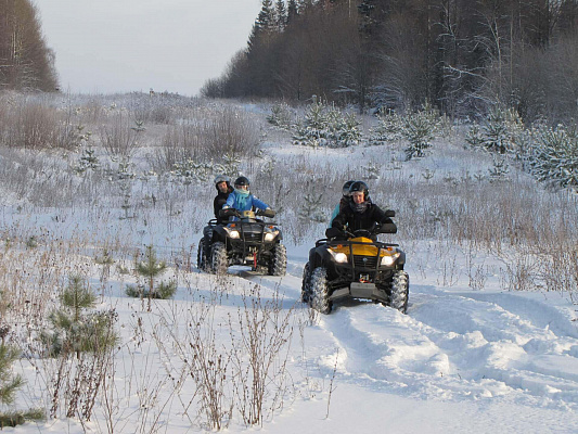 Прокат квадроциклов в Екатеринбурге. Сервис Ultra Подарки. Подарочный сертификат на прокат квадроциклов в Екатеринбурге. Закажите прокат квадроциклов недорого и наслаждайтесь активным отдыхом с друзьями. Выбирайте живописные маршруты для езды на квадроциклах. Сервис UltraPodarki.ru 8800-505-9530. Прокат квадроциклов, Прокат квадроциклов, езда на квадроцикле, прокат квадроциклов Екатеринбург, прокат квадроциклов Екатеринбург, Прокат квадроциклов зимой, Прокат квадроциклов летом, Сертификат на прокат квадроциклов 
